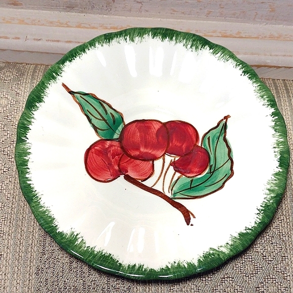 Blue Ridge 🍒 Hand Painted small Plates set of 4 Cherries, pears, grapes - Picture 3 of 12